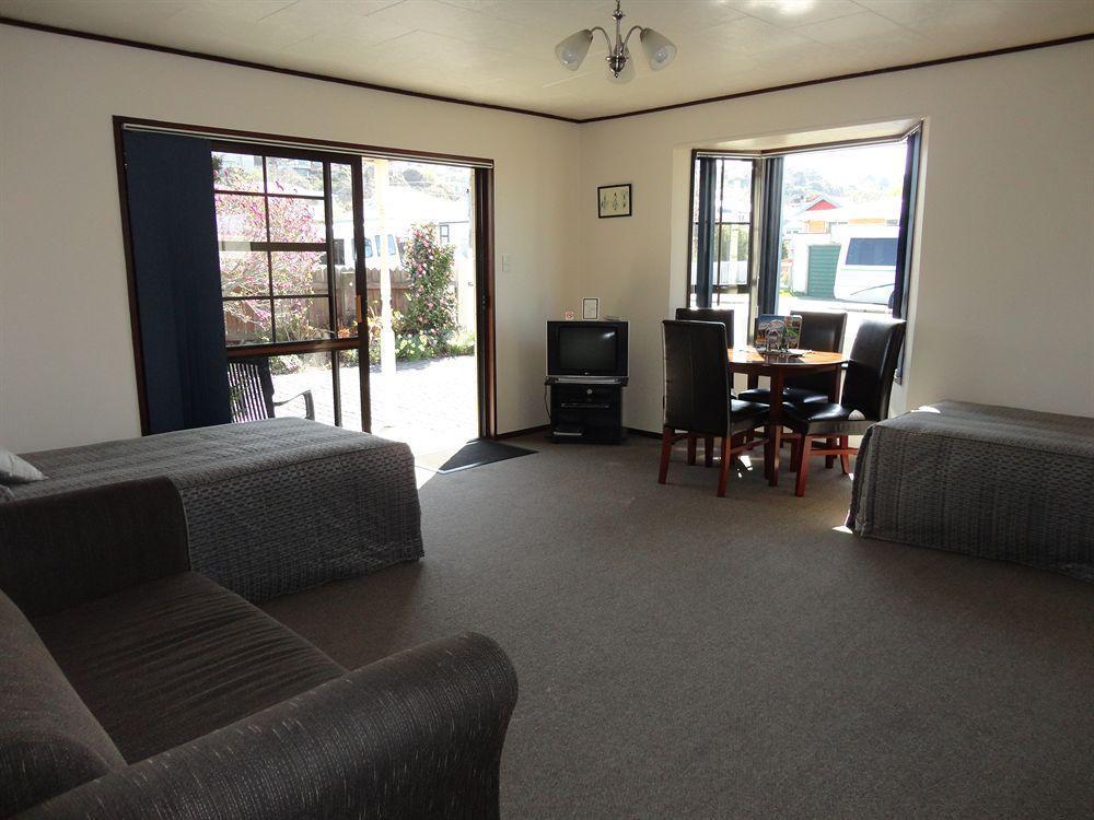 Aaa Thames Court Motel Oamaru Eksteriør billede