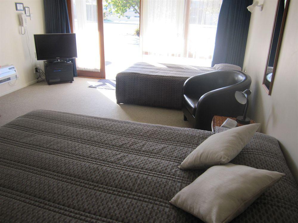 Aaa Thames Court Motel Oamaru Eksteriør billede