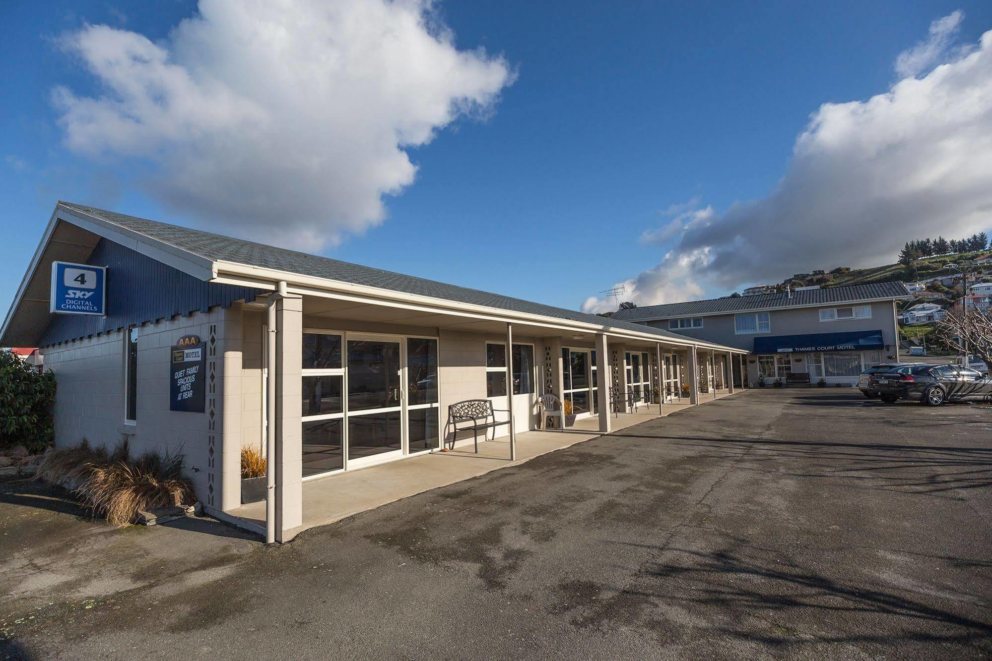 Aaa Thames Court Motel Oamaru Eksteriør billede